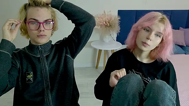 Bonnie And C1yde online show from 11/01/25, 05:15