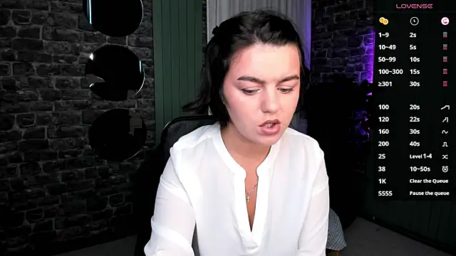 moodberry online show from 10/17/25, 07:00