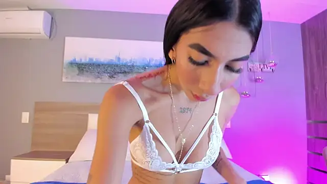 Snapshot of _Ashly_77 chatting on 10/23/25, 12:37 Ashly 77 online show from 10/23/25, 12:37