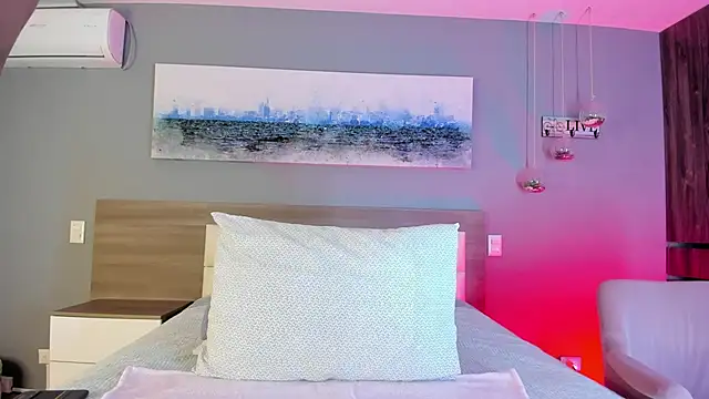 Snapshot of _Ashly_77 chatting on 10/26/25, 06:36 Ashly 77 online show from 10/26/25, 06:36