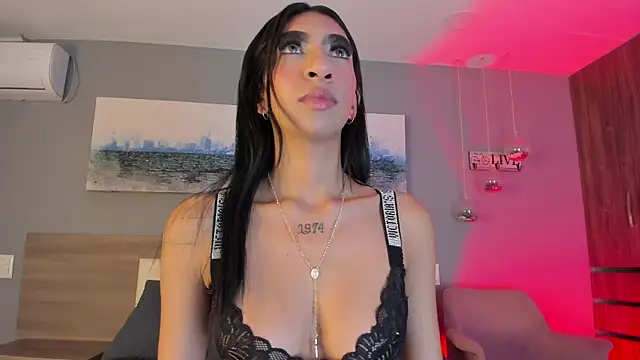 Snapshot of _Ashly_77 chatting on 10/31/25, 01:34 Ashly 77 online show from 10/31/25, 01:34