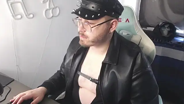 FabianKinky online show from 10/12/25, 10:03