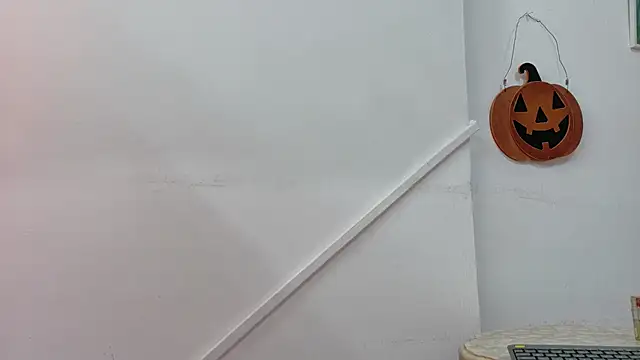 Lizbeth Rouse online show from 10/29/25, 11:45