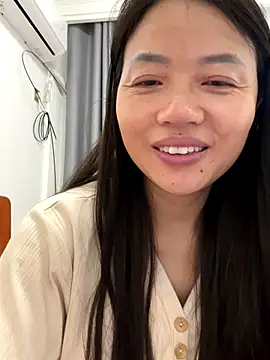 coco-o online show from 10/28/25, 11:07