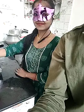 LOVE568 online show from 11/08/25, 02:56