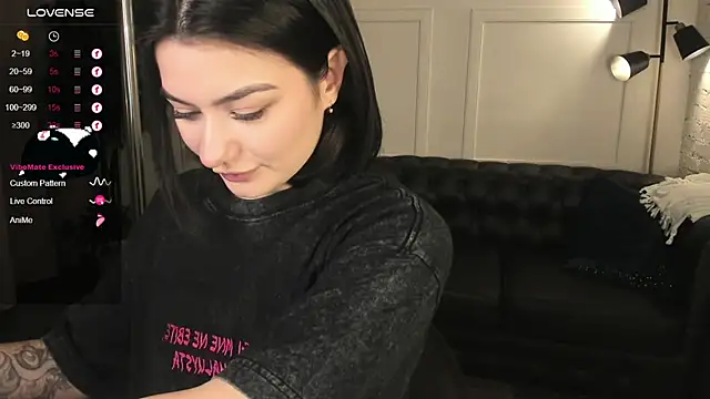 Dark Moni online show from 10/03/25, 02:52