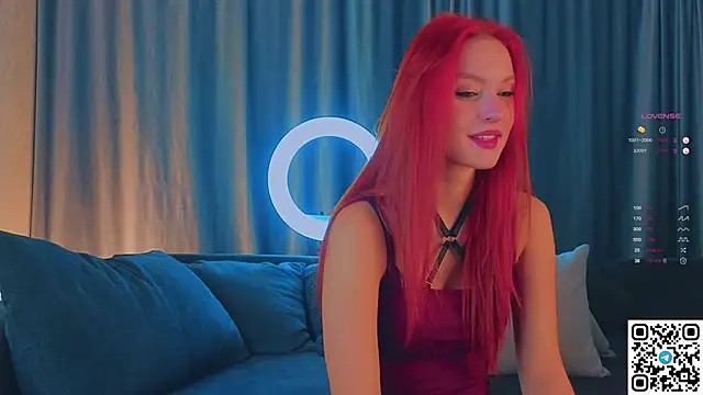 GildedKitten online show from 10/14/25, 06:09