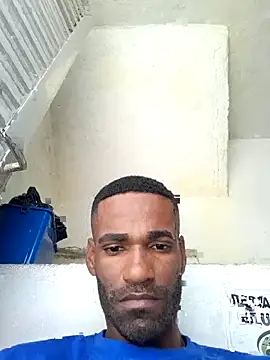 Snapshot of negrobrazil92 chatting on 10/06/25, 02:14 negrobrazil92 online show from 10/06/25, 02:14