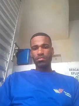 Snapshot of negrobrazil92 chatting on 11/04/25, 11:09 negrobrazil92 online show from 11/04/25, 11:09