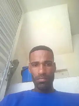 Snapshot of negrobrazil92 chatting on 11/05/25, 12:49 negrobrazil92 online show from 11/05/25, 12:49