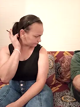 Snapshot of soraya97 chatting on 09/17/25, 11:06 soraya97 online show from 09/17/25, 11:06