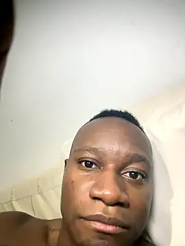 Snapshot of iamfelipee chatting on 11/03/25, 04:36 iamfelipee online show from 11/03/25, 04:36