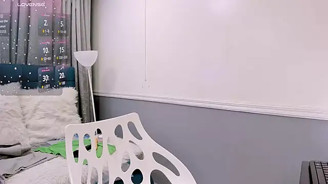 Snapshot of Oriana_Jhonson chatting on 10/29/25, 10:50 Oriana Jhonson online show from 10/29/25, 10:50