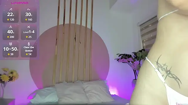 rei cos online show from 10/23/25, 12:15