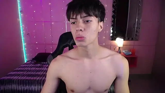 Justin gray  online show from 11/07/25, 03:01