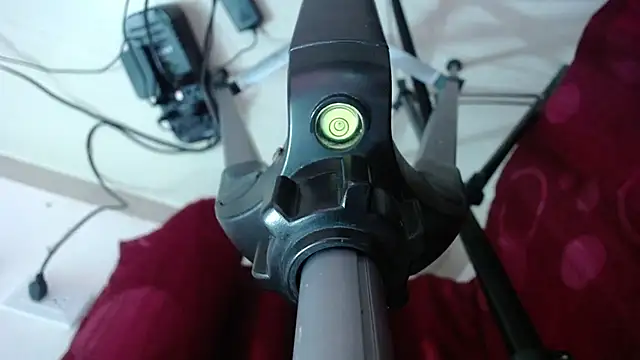 Justin gray  online show from 11/18/25, 02:32