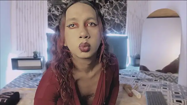 vall0leth  online show from 10/17/25, 04:31