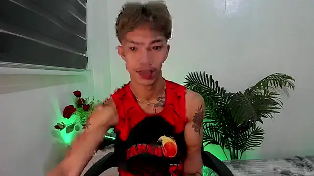 jersthebigfuckerxxx online show from 10/01/25, 07:31