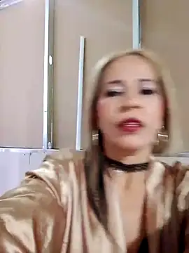 Snapshot of Alisson_Milf chatting on 09/19/25, 12:23 Alisson Milf online show from 09/19/25, 12:23