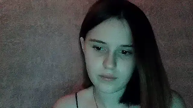 Snapshot of SweetLoraa chatting on 10/25/25, 08:14 SweetLoraa online show from 10/25/25, 08:14