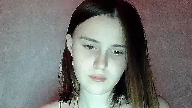 Snapshot of SweetLoraa chatting on 11/03/25, 05:47 SweetLoraa online show from 11/03/25, 05:47