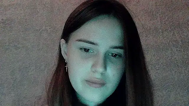 Snapshot of SweetLoraa chatting on 11/18/25, 02:32 SweetLoraa online show from 11/18/25, 02:32