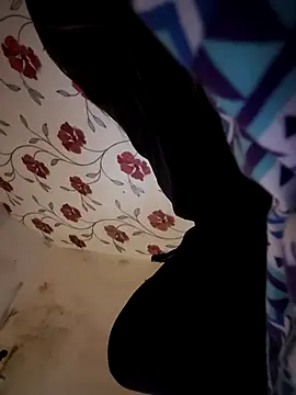 Snapshot of itsCuteTits chatting on 11/04/25, 02:49 itsCuteTits online show from 11/04/25, 02:49