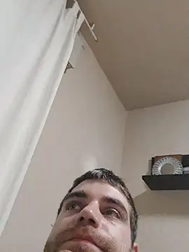 Snapshot of LoboSolitariooy chatting on 10/29/25, 12:24 LoboSolitariooy online show from 10/29/25, 12:24