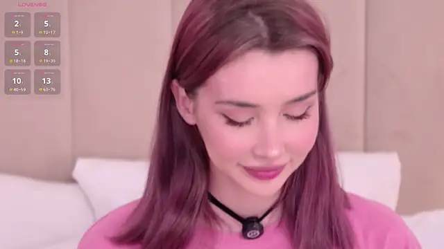 Nesolla online show from 11/22/25, 12:26