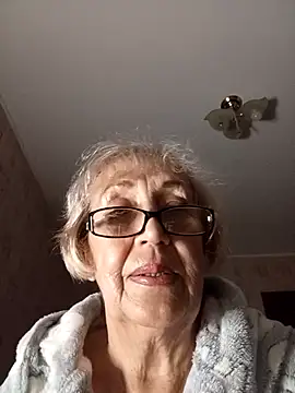 Anatolia5961 online show from 10/30/25, 04:19