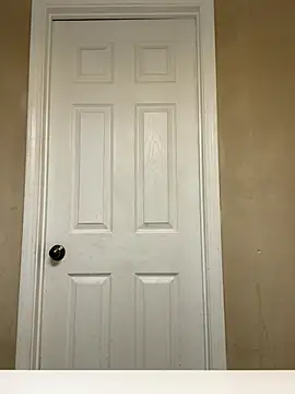 Snapshot of KeYBuMp323 chatting on 11/17/25, 03:18 KeYBuMp323 online show from 11/17/25, 03:18