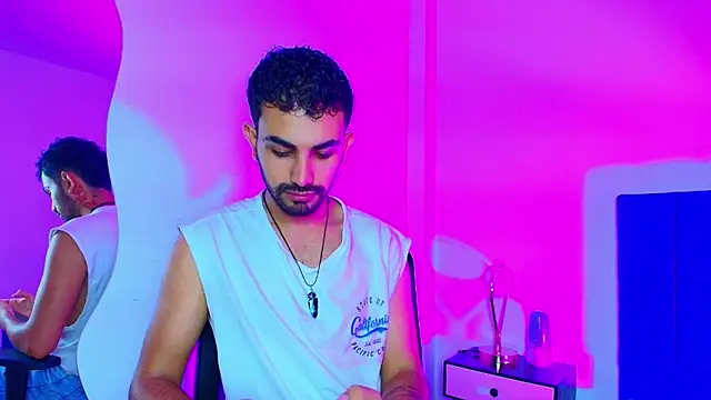 Snapshot of JuanchoAfpa chatting on 10/15/25, 02:55 JuanchoAfpa online show from 10/15/25, 02:55