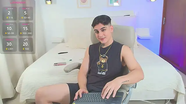 Snapshot of Thiago_winteer chatting on 09/12/25, 04:34 Thiago winteer online show from 09/12/25, 04:34