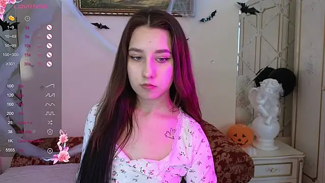 Eva Maller online show from 11/03/25, 04:47