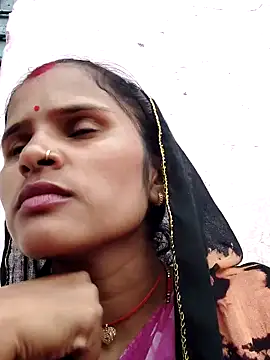 Sanjna cuty online show from 09/18/25, 04:14