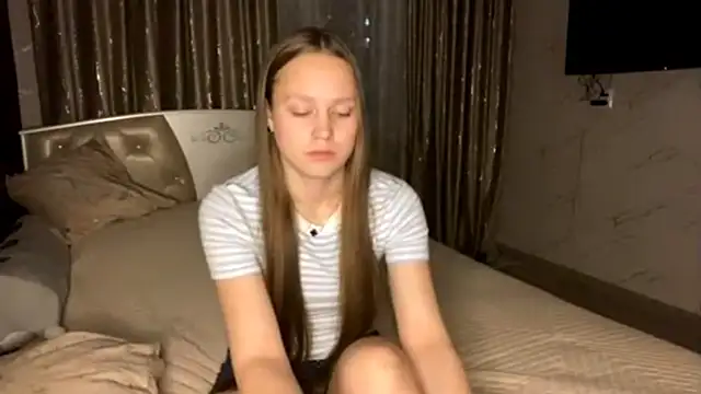 SoSweetGirl online show from 10/26/25, 12:22