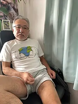 gholly2007 online show from 10/12/25, 03:27