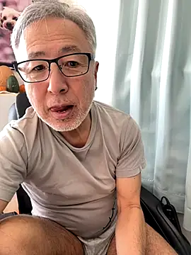 gholly2007 online show from 11/07/25, 01:16