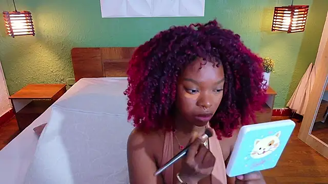 Chocolatte dreams online show from 11/01/25, 01:13