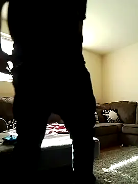 Snapshot of jrnice8tsix chatting on 10/27/25, 05:06 jrnice8tsix online show from 10/27/25, 05:06