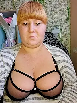 Snapshot of Miss_tits2025 chatting on 11/15/25, 10:12 Miss tits2025 online show from 11/15/25, 10:12