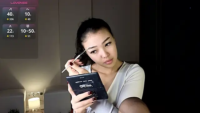 kyoso hin online show from 11/08/25, 02:23