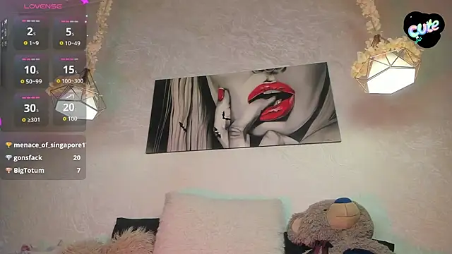 ClleoMoon online show from 11/11/25, 06:30