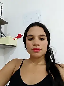 Snapshot of Little-Pussy-Sweet chatting on 09/10/25, 06:41 Little-Pussy-Sweet online show from 09/10/25, 06:41