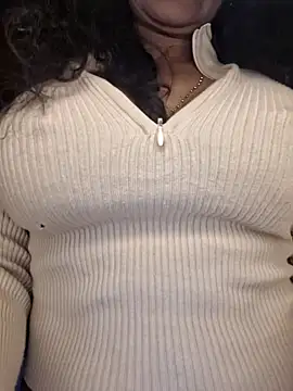 Snapshot of floresblancas chatting on 10/14/25, 11:11 floresblancas online show from 10/14/25, 11:11