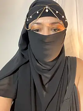 Snapshot of Amyraa_ chatting on 11/14/25, 12:15 Amyraa online show from 11/14/25, 12:15