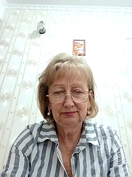 AlikaSwan5821 online show from 11/02/25, 01:57