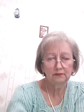 AlikaSwan5821 online show from 11/20/25, 07:35