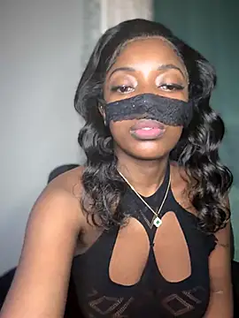 Snapshot of _foreigntitts chatting on 10/16/25, 08:32 foreigntitts online show from 10/16/25, 08:32