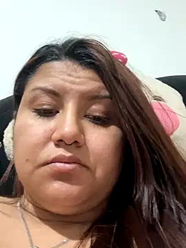 naomy26 online show from 10/16/25, 06:03